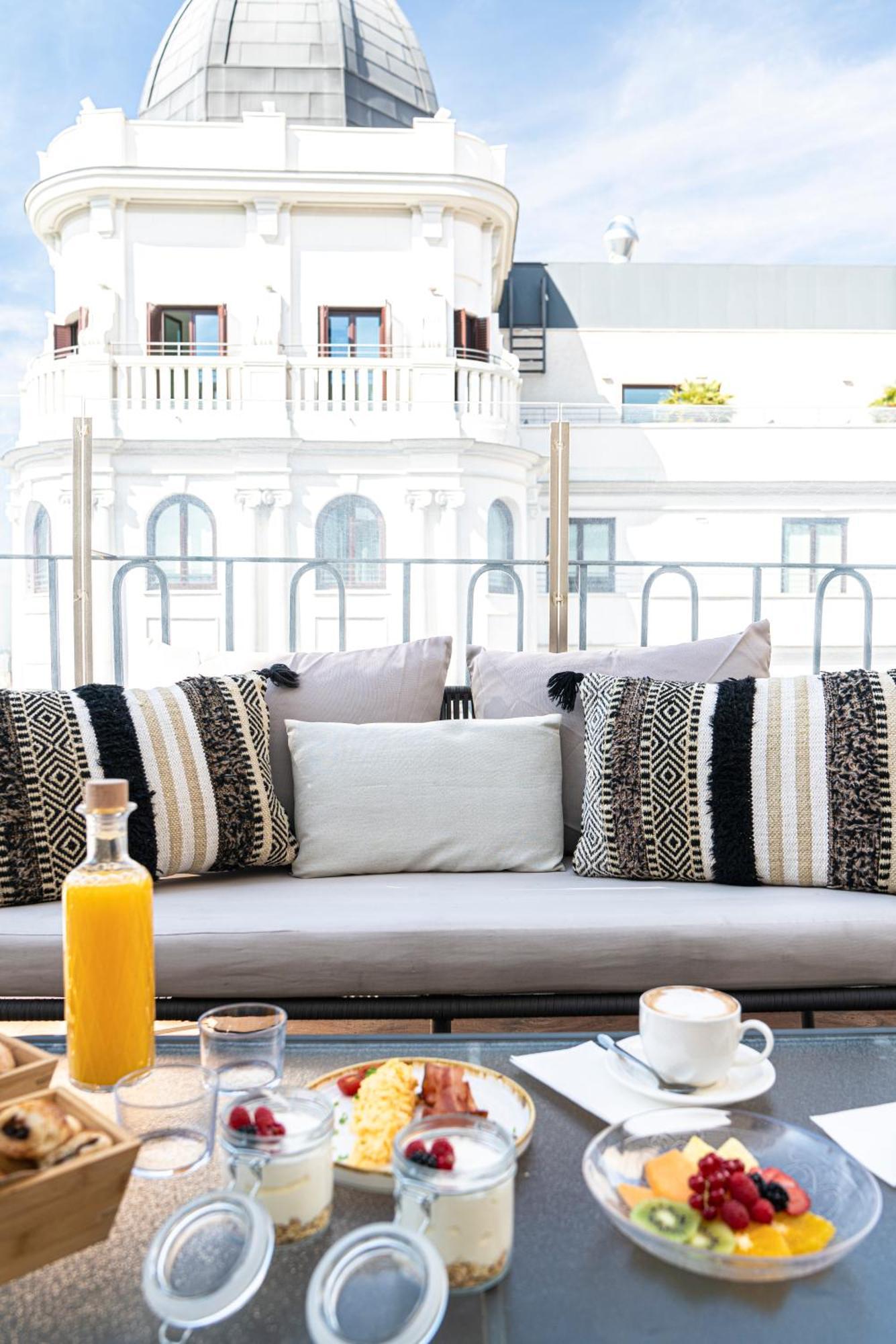 Vincci Via - 66 Hotel Madrid Ngoại thất bức ảnh